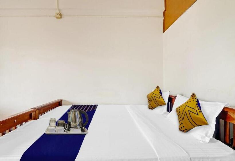 Трехместный Номер Классика, Spot On Jayesh Guest House