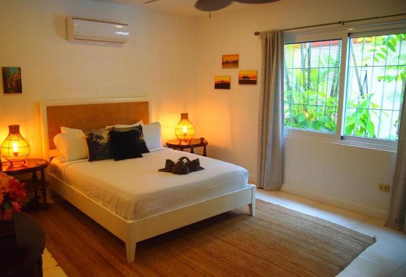 Номер Deluxe, Casa Vitality Bed And Breakfast   Playa Guiones, Nosara   4 Minute Walk To The Beach