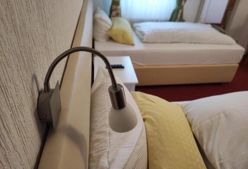 Номер Стандарт, Room In Guest Room   Pension Forelle   Doppelzimmer