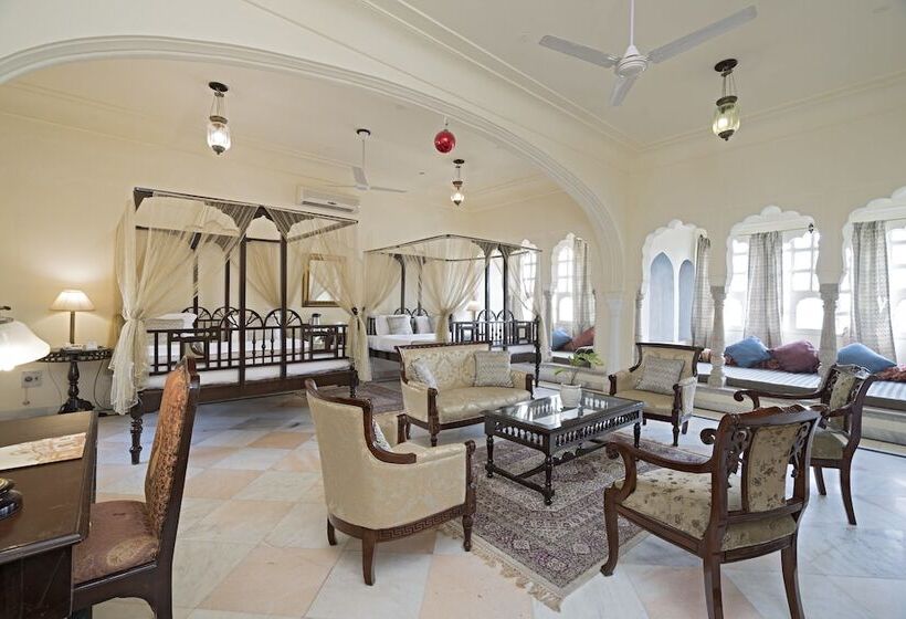 디럭스 룸, Alsisar Mahal  Heritage