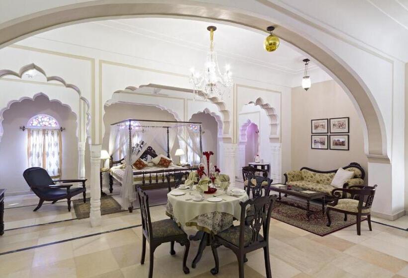 디럭스 룸, Alsisar Mahal  Heritage