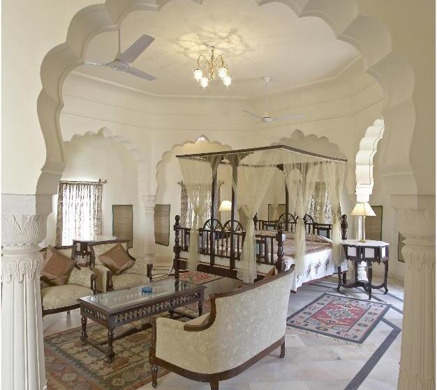 디럭스 룸, Alsisar Mahal  Heritage