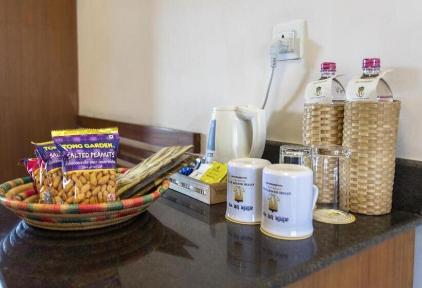 اتاق لوکس, Atithi Resort & Spa