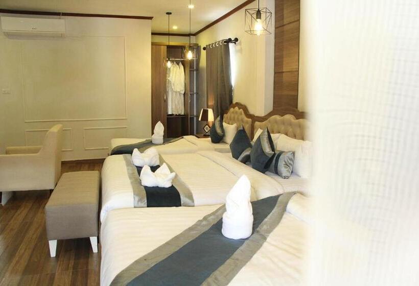 Family Suite, Confetti Garden Resort