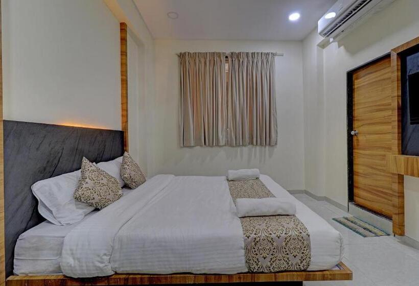 Номер Deluxe, Ivory Suites