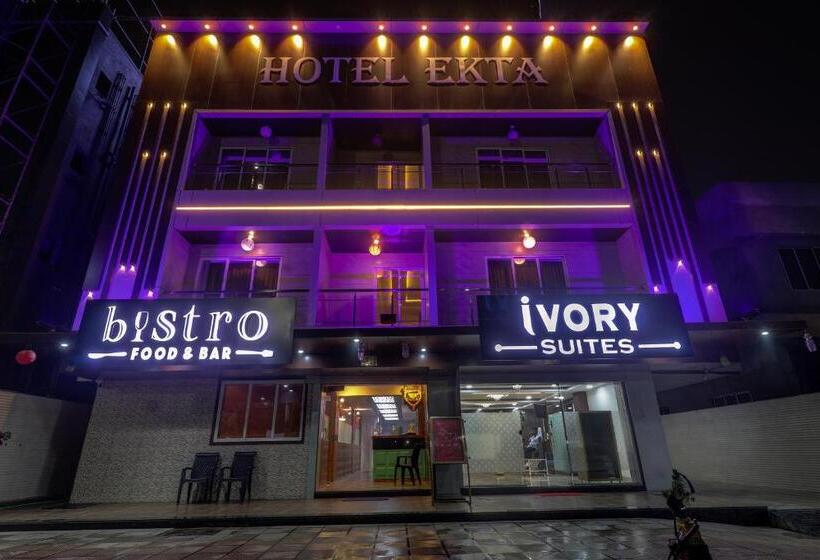 Номер Economy, Ivory Suites