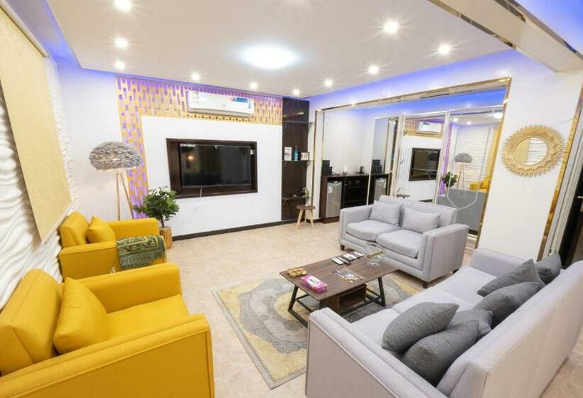 Люкс Кровать Кинг, المرجانة للوحدات السكنية