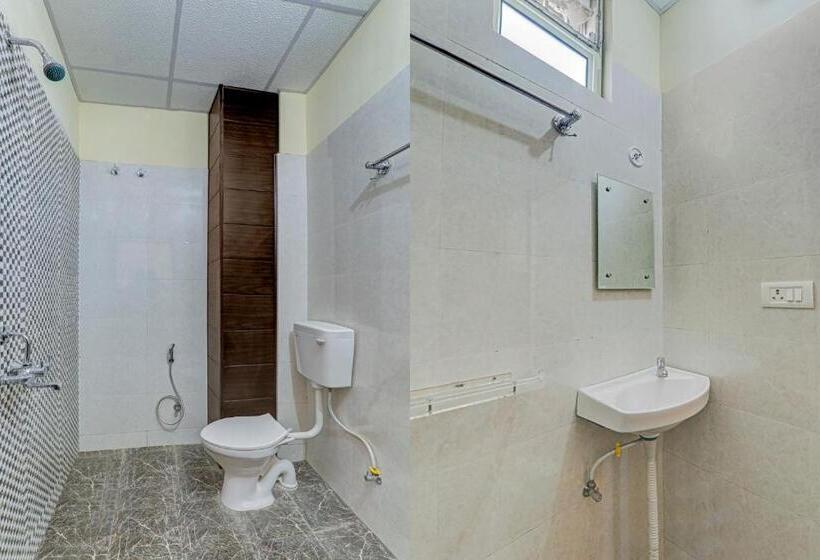 Трехместный Номер Классика, A5 Hotel And Dormitory