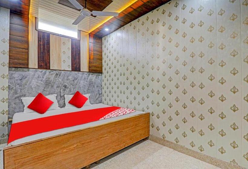Трехместный Номер Классика, A5 Hotel And Dormitory