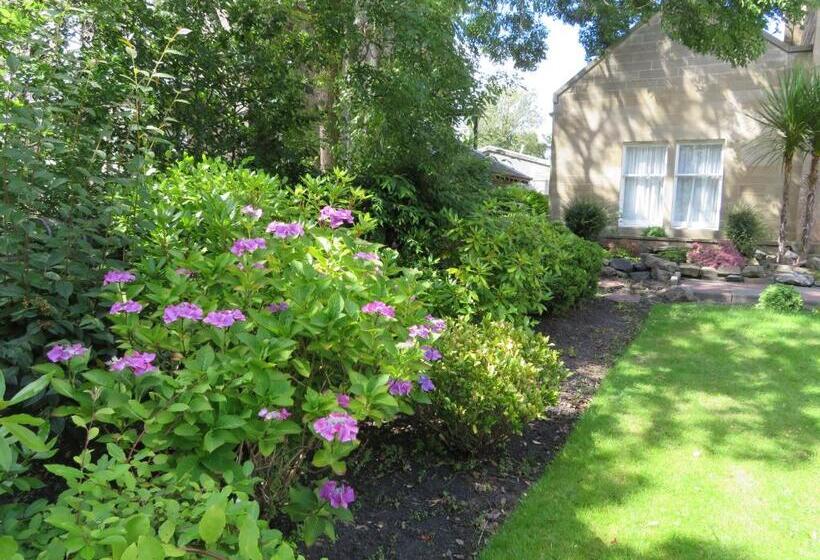 اتاق استاندارد با چشم‌انداز باغ, Duthus Lodge Guest House