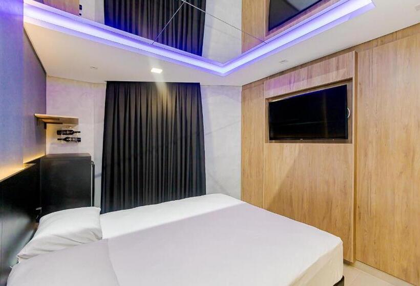 سوییت, Drops Express Motel Curitiba