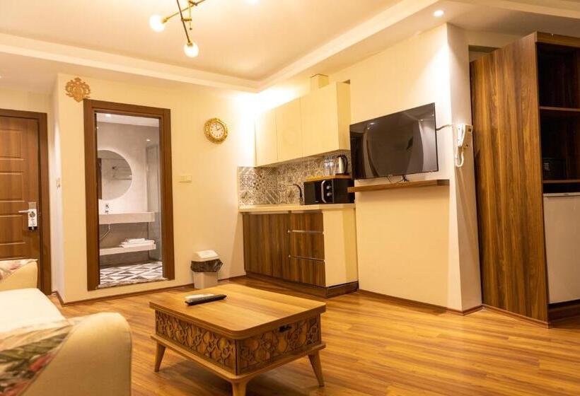 Люкс Superior, Grand Luxury