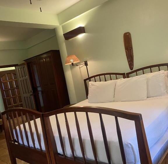 Апартаменты 1 Спальня Вид на Море, Tranquility Beach Suites