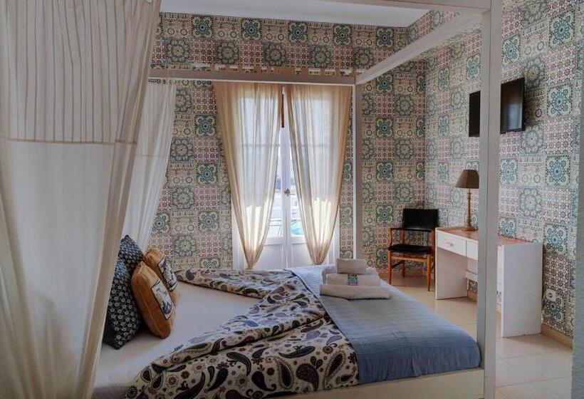 Номер Стандарт Вид на Море с Балконом, Bella Colina I Vintage Hotel 1953