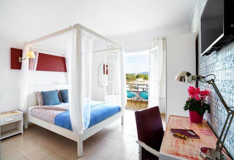 חדר סטנדרט עם מרפסת, Bella Colina I Vintage Hotel 1953