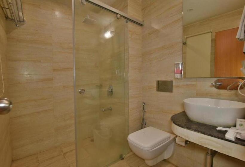 带大床的标准间, Highland By Dls Hotels