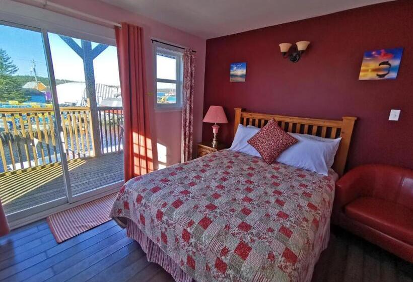 オーシャンビュースタンダードルームバルコニー付き, The Inn At Fisherman S Cove