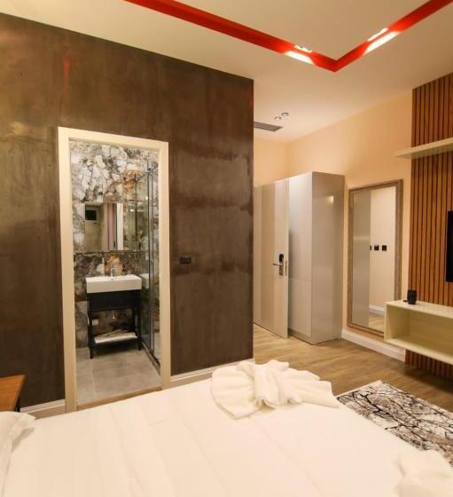 스탠다드 룸 킹사이즈 침대, Secret Hotel,korce