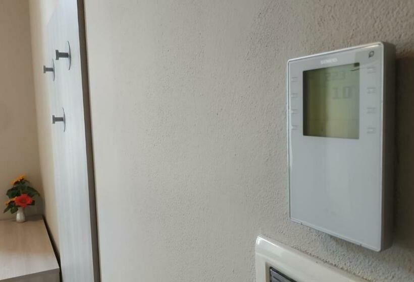 Pokój Standard, Casa Diocesana Di Altavilla