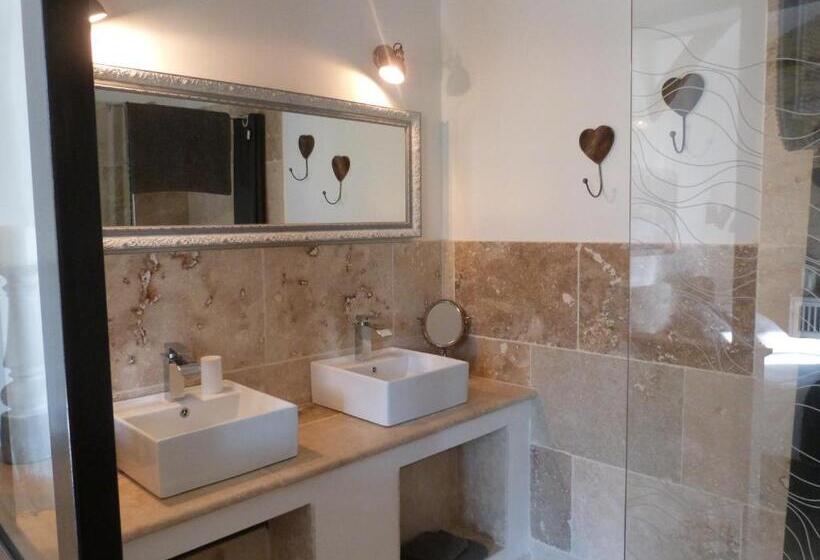 Семейный Номер, Chambres D Hotes Le Plassalou