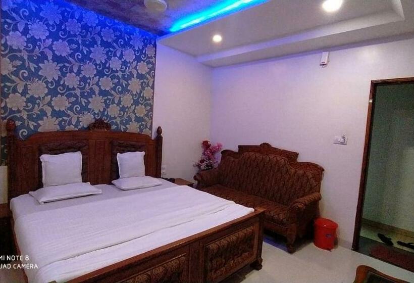 Номер Deluxe, Shalimar Executive, Uran Islampur