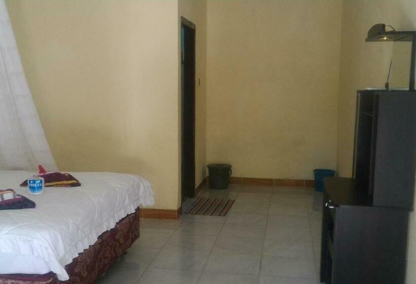 Номер Стандарт Трехместный, Bintang Wisata Riung
