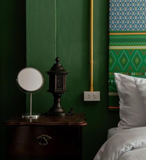 Номер Стандарт, Eden Hotel Bangsean