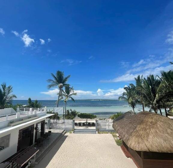 Номер Deluxe Вид на Море с Балконом, Maykenn Beach