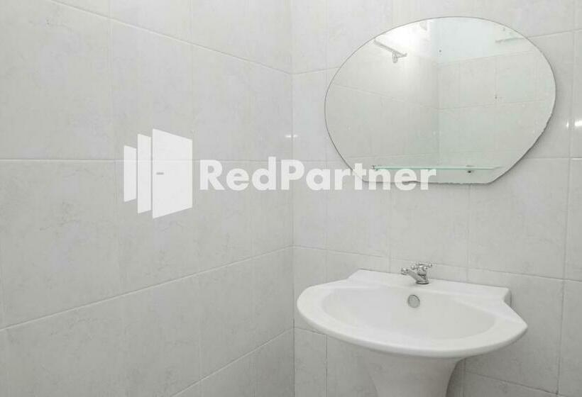 Номер Стандарт, Rajawali Guest House Mitra Reddoorz