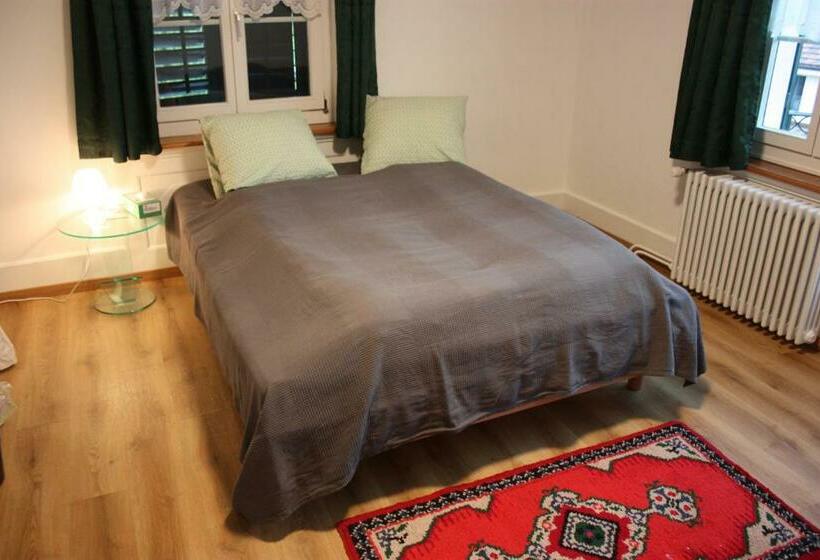 Номер Стандарт с Балконом, B&b Stirnimann