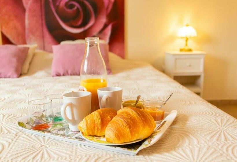 Номер Стандарт Трехместный, Chambres Et Table D Hôtes Les Trois Marquets
