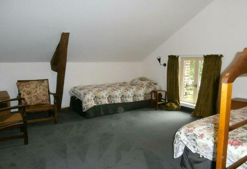 Номер Стандарт, Chambre D Hôtes L Ermite