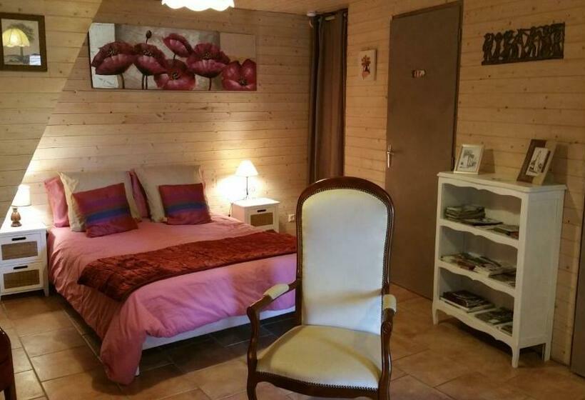 Семейный Номер Вид на Сад, Chambres D`hôtes Le Plessis à Broye