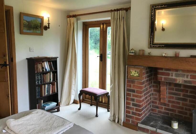 Номер Стандарт, Hurst Hill