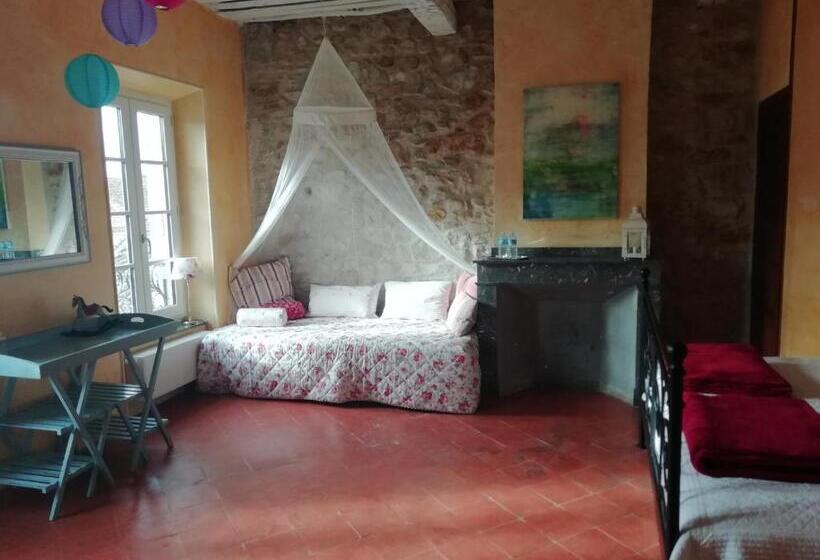 Номер Стандарт Совместная Ванная, Maison La Vie Est Belle