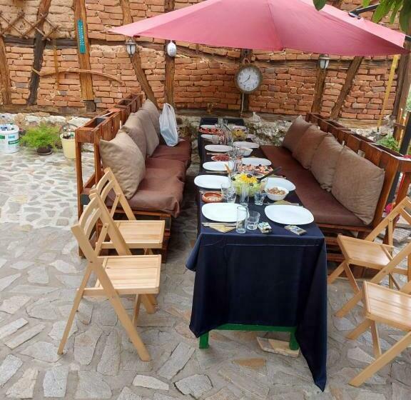 침실 3개 빌라, Guest House „ivanovata House”