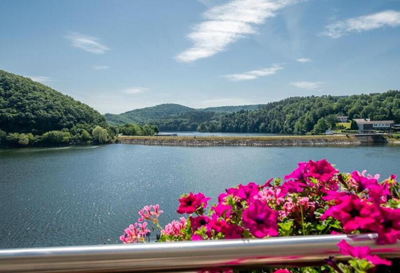 Номер Стандарт Трехместный, Garni Hotel Henn