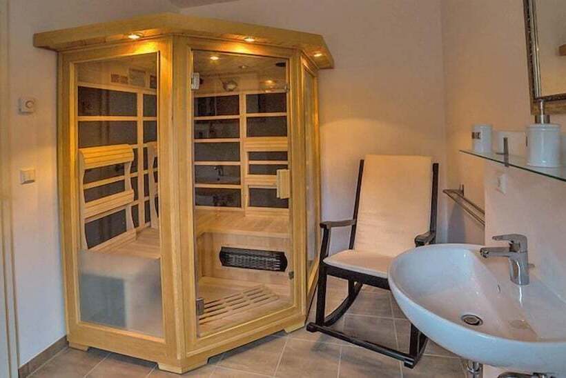 Апартаменты Дюплекс 3 Спальни, Schlosspark Bad Saarow