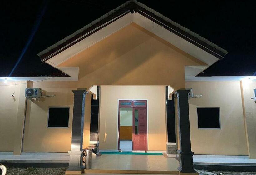 스탠다드 룸, Pondok Indah Syariah Near Suzuya Mall Langsa Redpartner