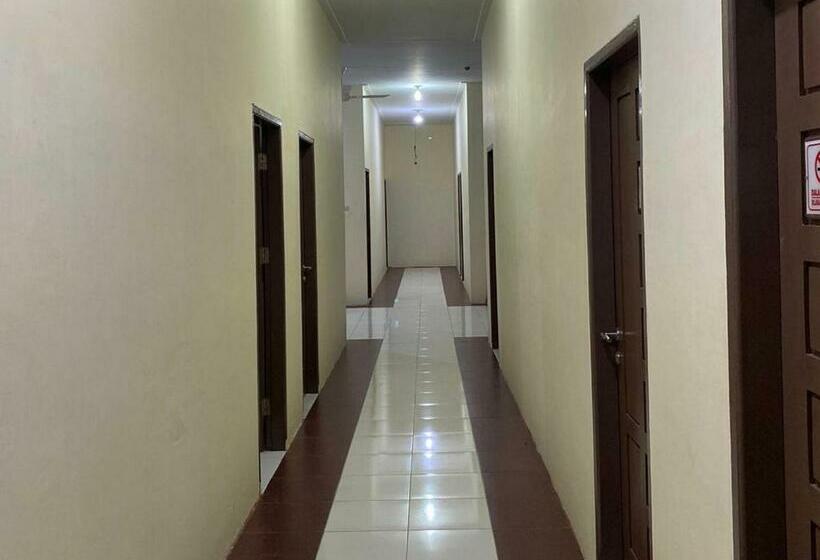 이코노미 룸, Pondok Indah Syariah Near Suzuya Mall Langsa Redpartner
