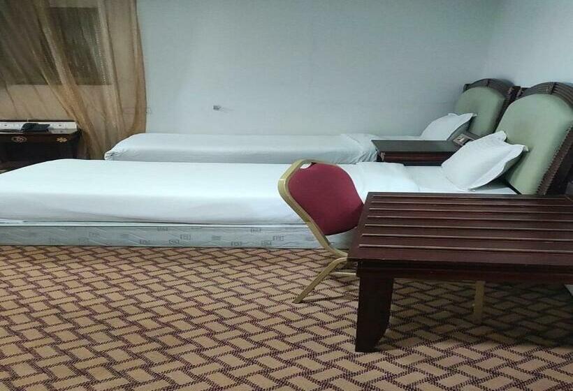 标准工作室, فندق الدخيل بواسطة سما ستار