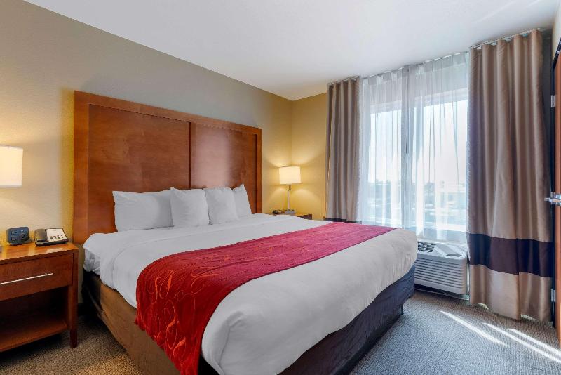Люкс Кровать Кинг, Comfort Suites Redding  Shasta Lake