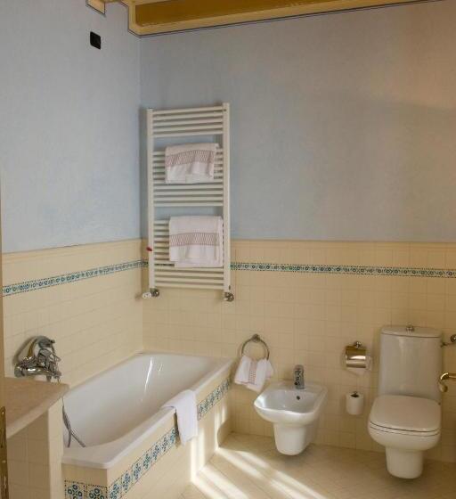 Номер Deluxe Вид на Озеро, Romantik Hotel Relais Mirabella Iseo