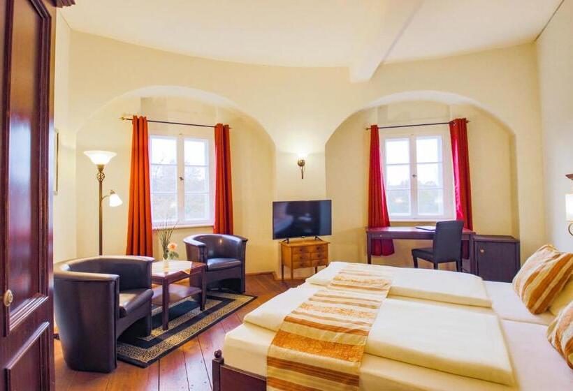 Семейный Полулюкс, Schlosshotel Fürstlich Drehna