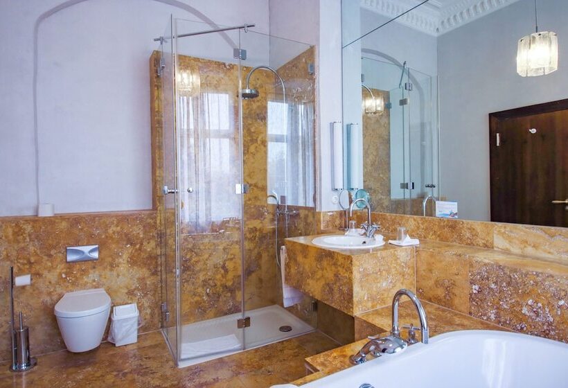 Полулюкс, Schlosshotel Fürstlich Drehna
