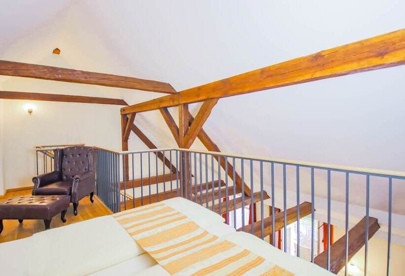 Люкс с Балконом, Schlosshotel Fürstlich Drehna