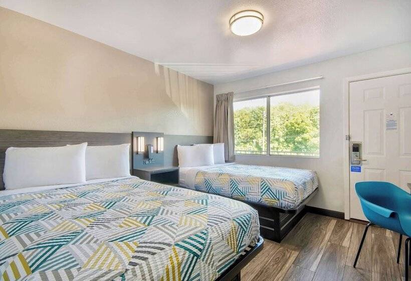 Номер Стандарт 2 Двуспальные Кровати, Motel 6 Russellville, Ar