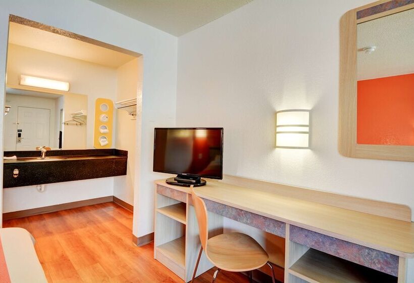 Номер Deluxe, Motel 6southington, Ct  Hartford
