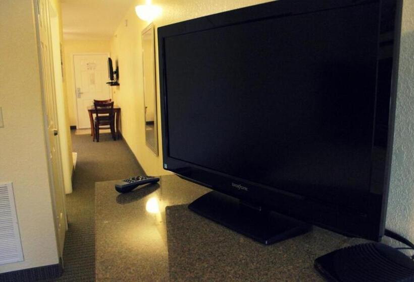 Люкс Кровать Кинг, Affordable Suites  Fayetteville/fort Bragg