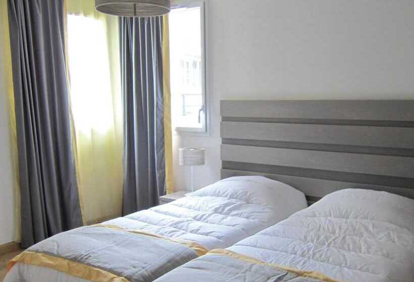 Студия Стандарт, Lagrange Vacances Les Patios Eugenie